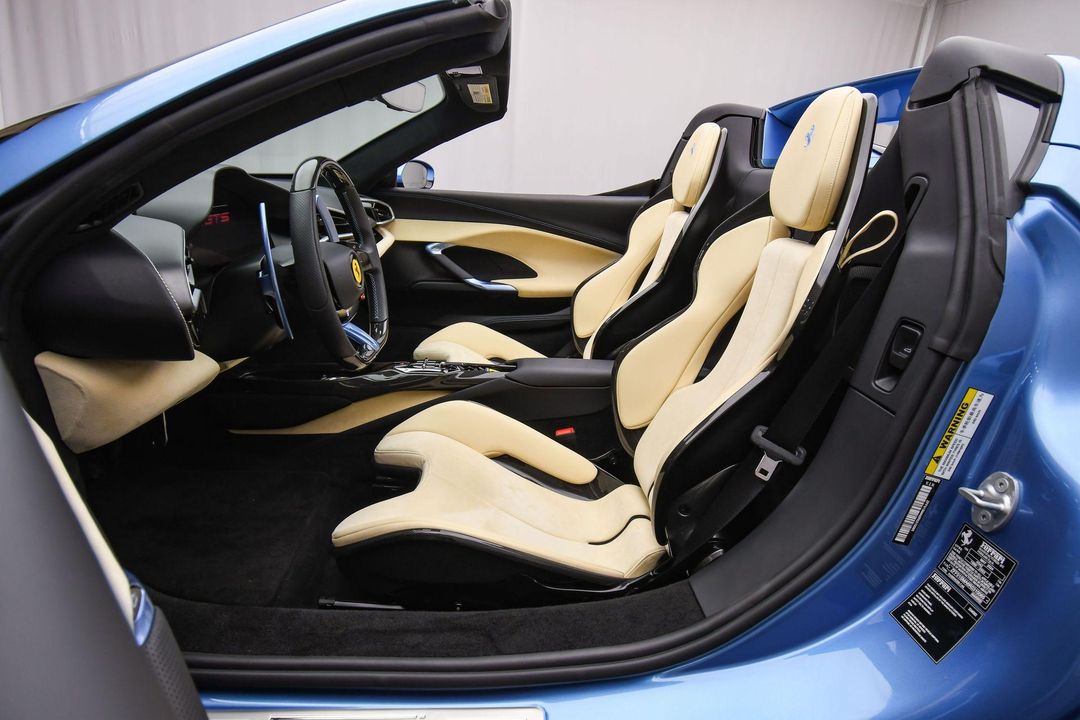 2024 Ferrari 296 GTS