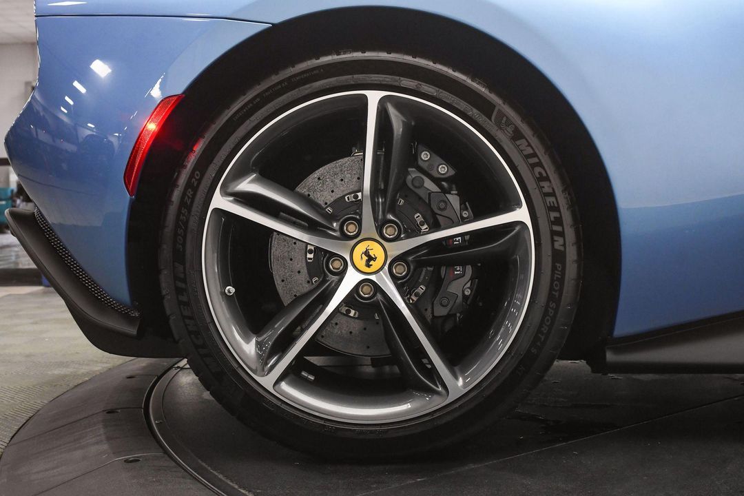 2024 Ferrari 296 GTS