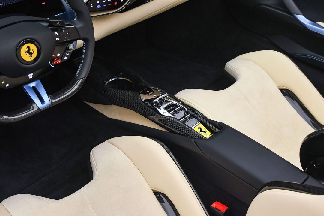 2024 Ferrari 296 GTS