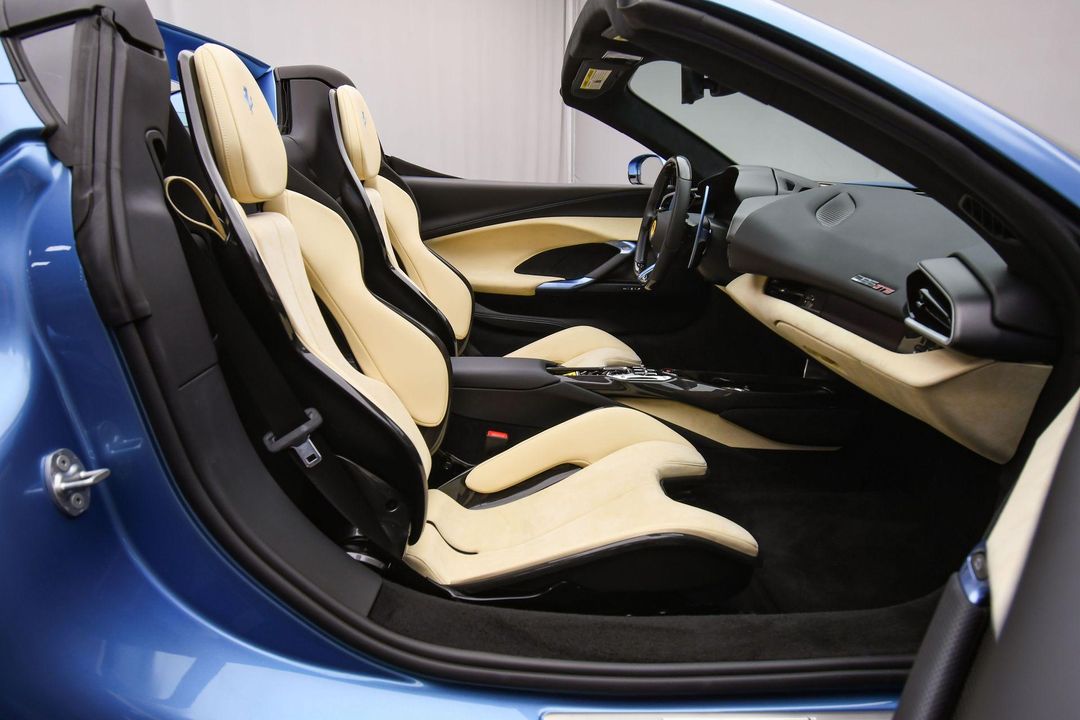 2024 Ferrari 296 GTS