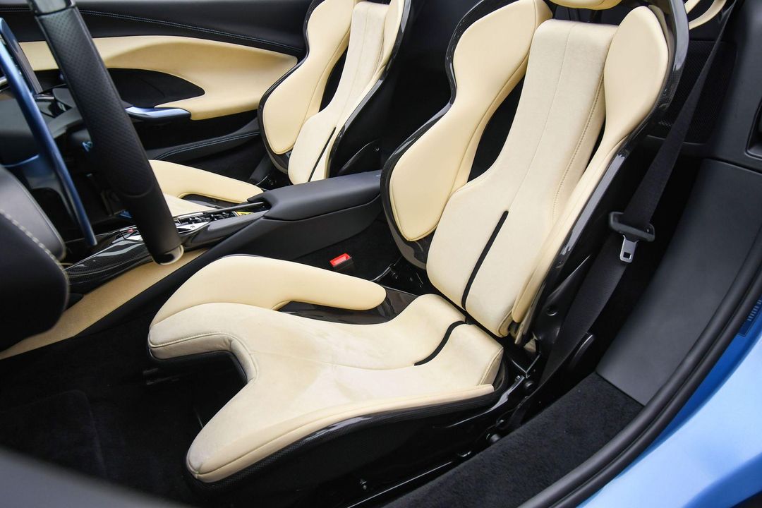 2024 Ferrari 296 GTS