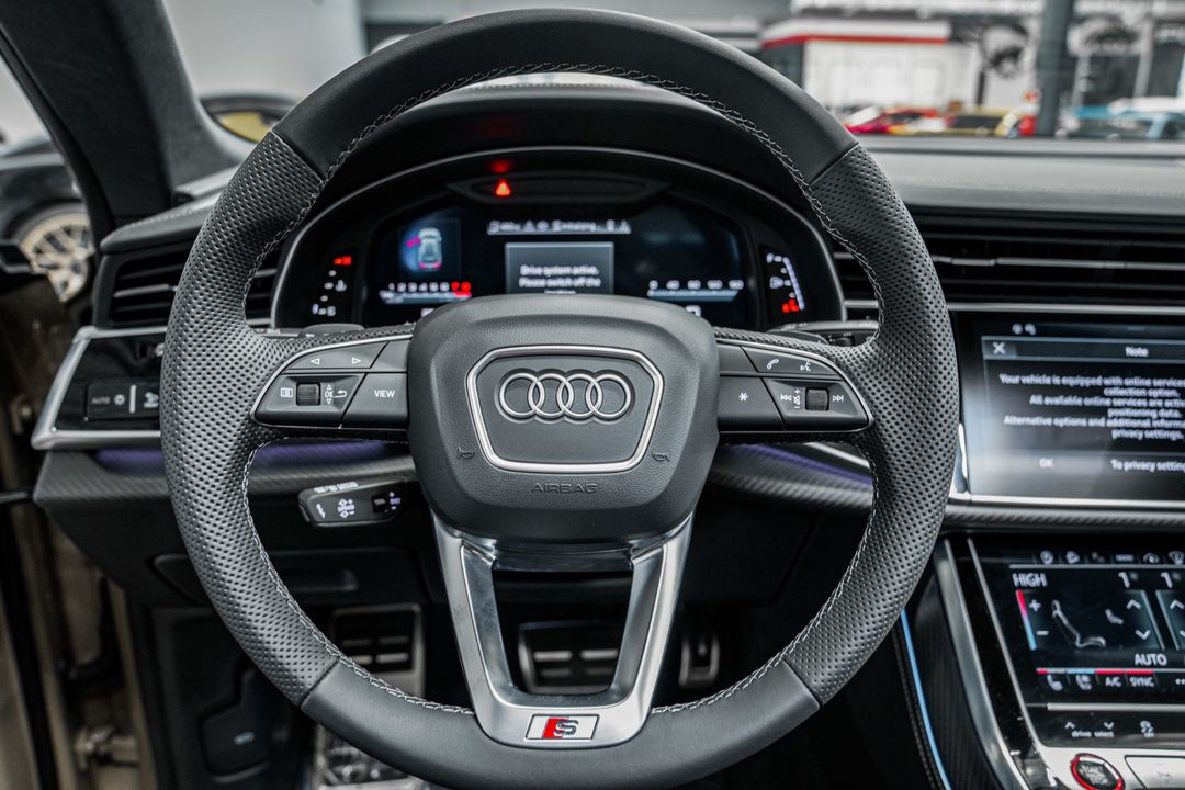 2024 Audi SQ8