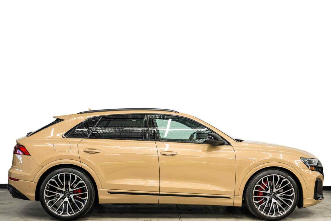 2024 Audi SQ8