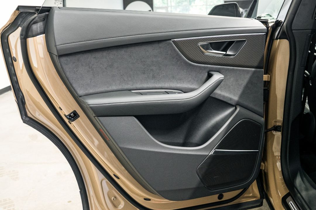 2024 Audi SQ8
