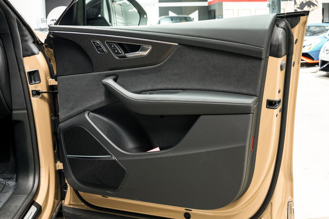 2024 Audi SQ8