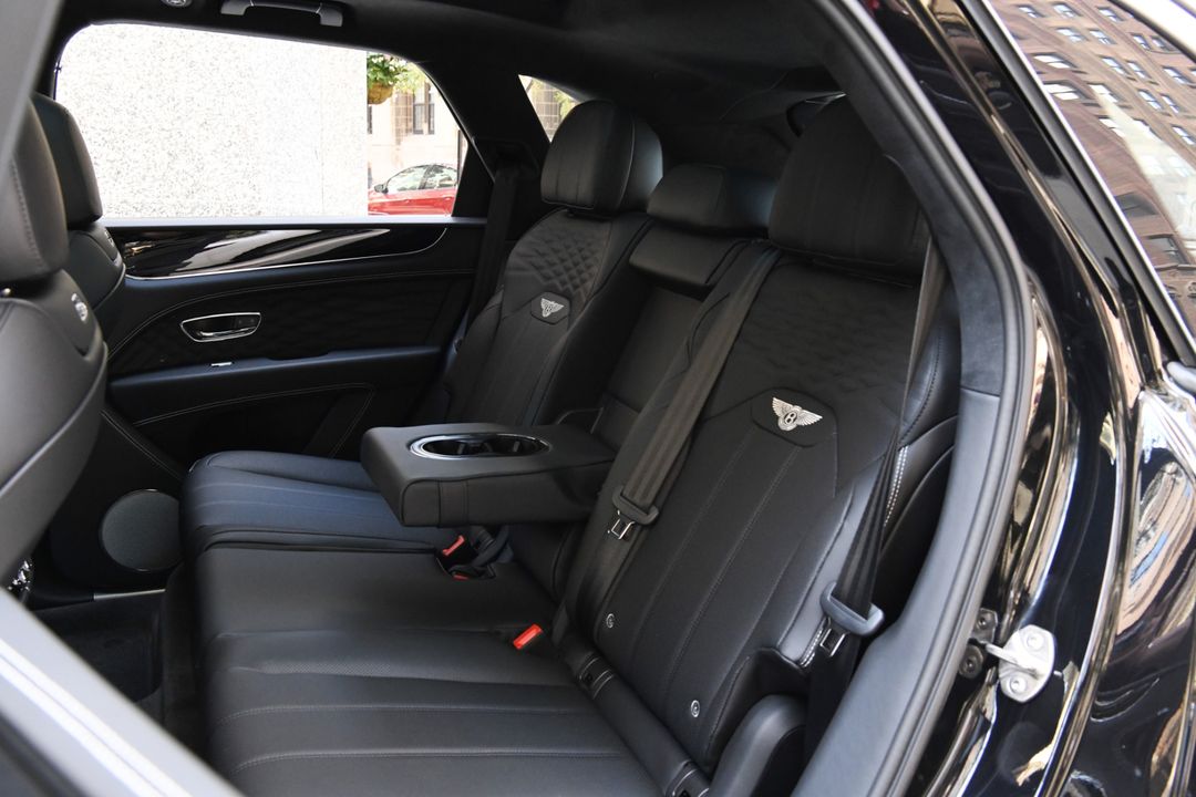 2025 Bentley Bentayga
