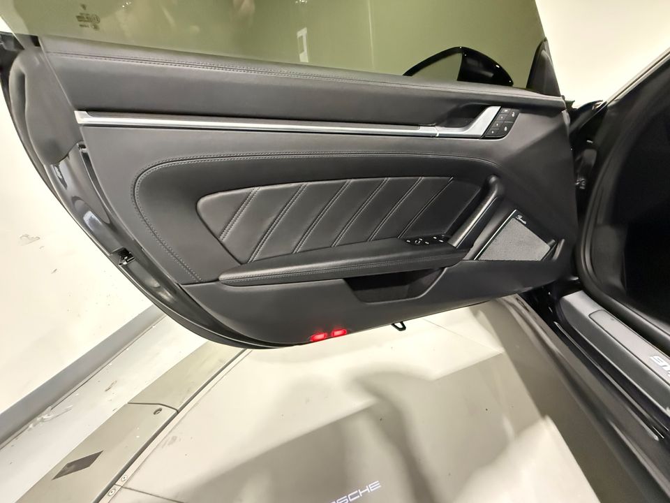 2022 Porsche 911 TURBO S AWD COUPE