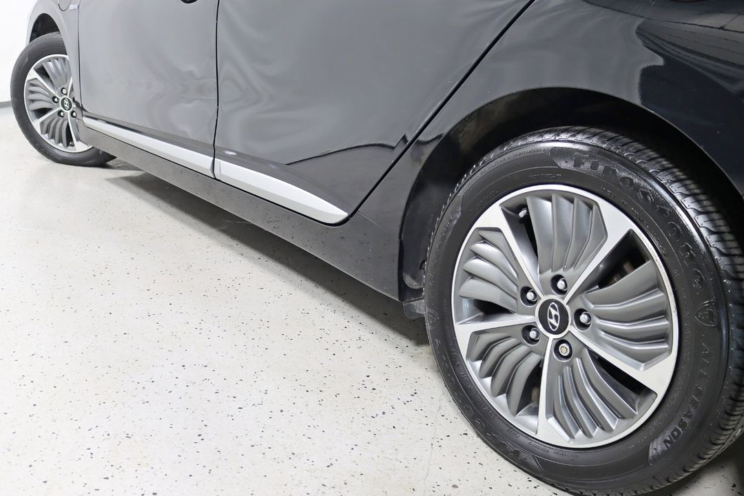 2020 Hyundai IONIQ Plug-in Hybrid