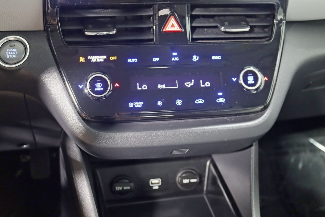 2020 Hyundai IONIQ Plug-in Hybrid