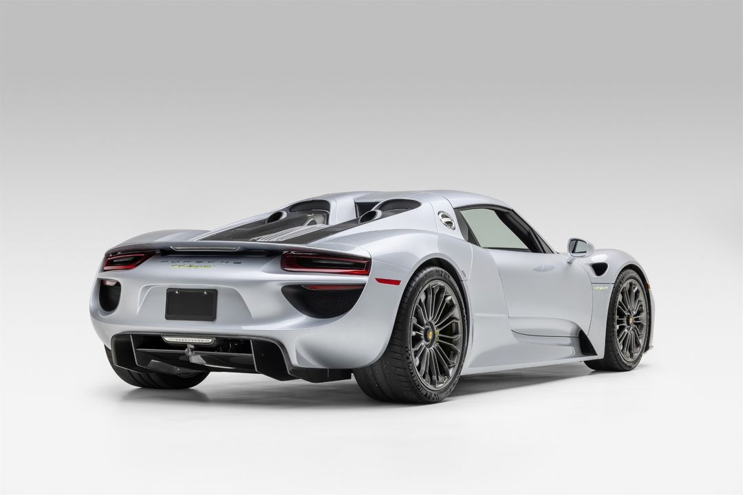 2015 Porsche 918 Spyder