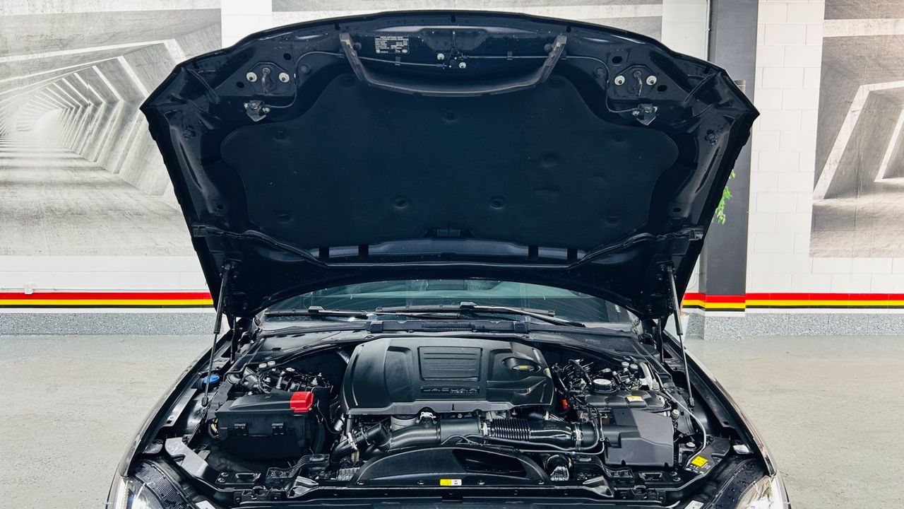 2024 Jaguar XF