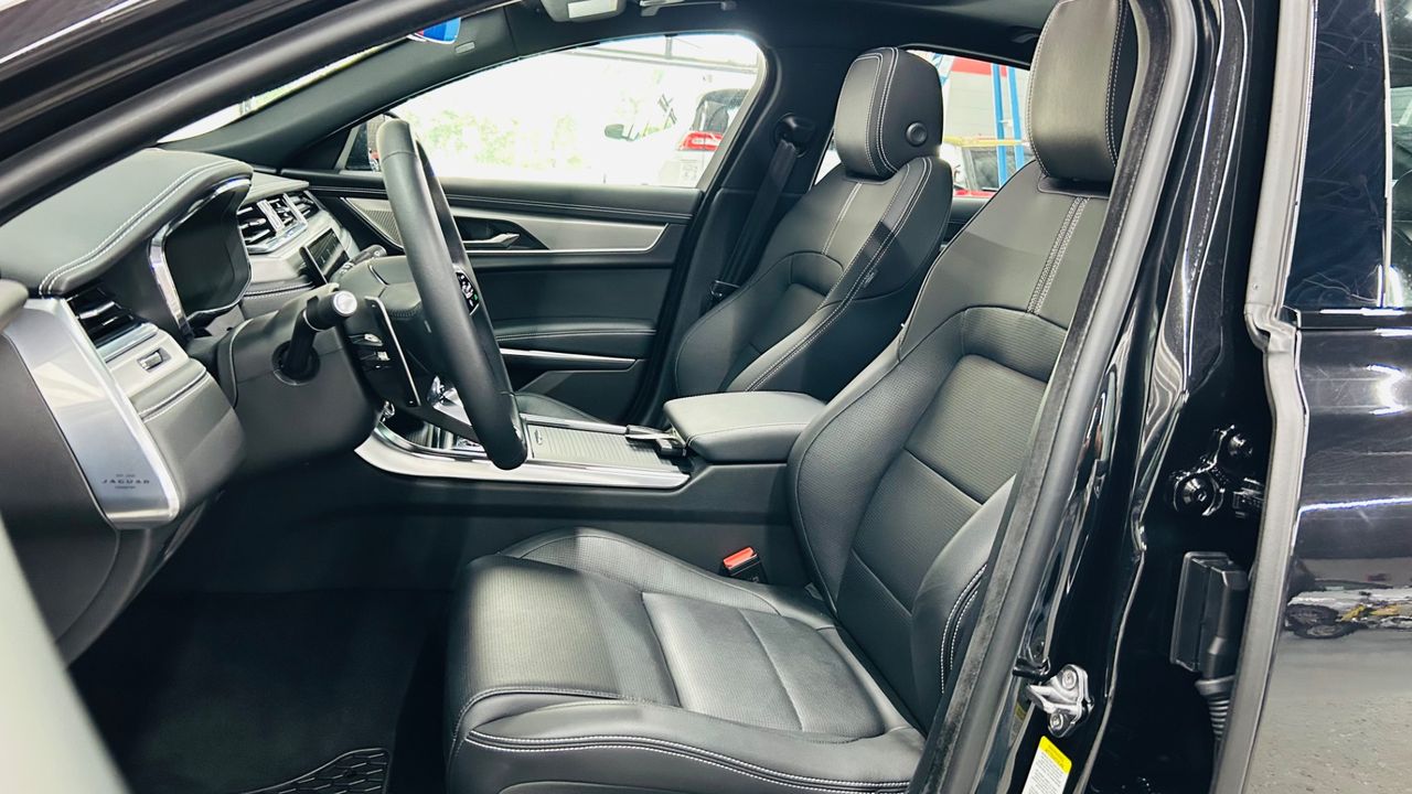 2024 Jaguar XF