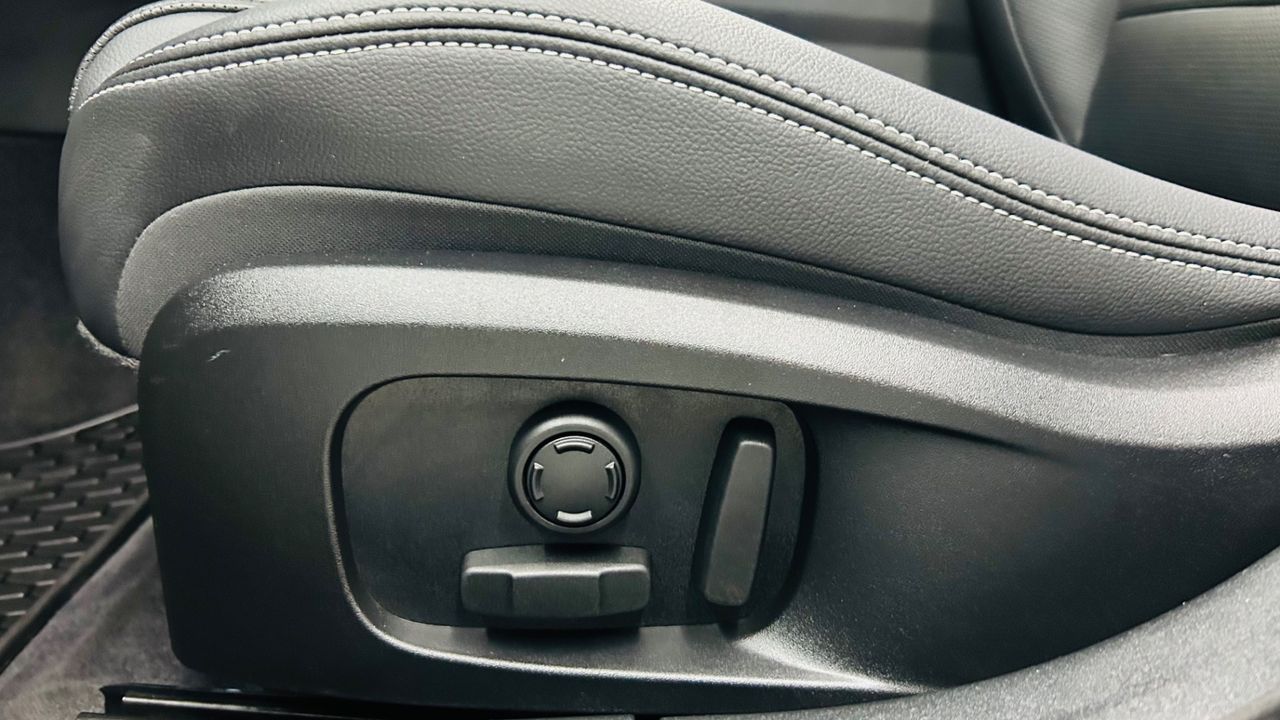 2024 Jaguar XF