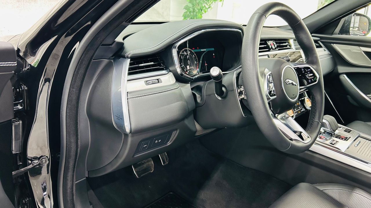 2024 Jaguar XF