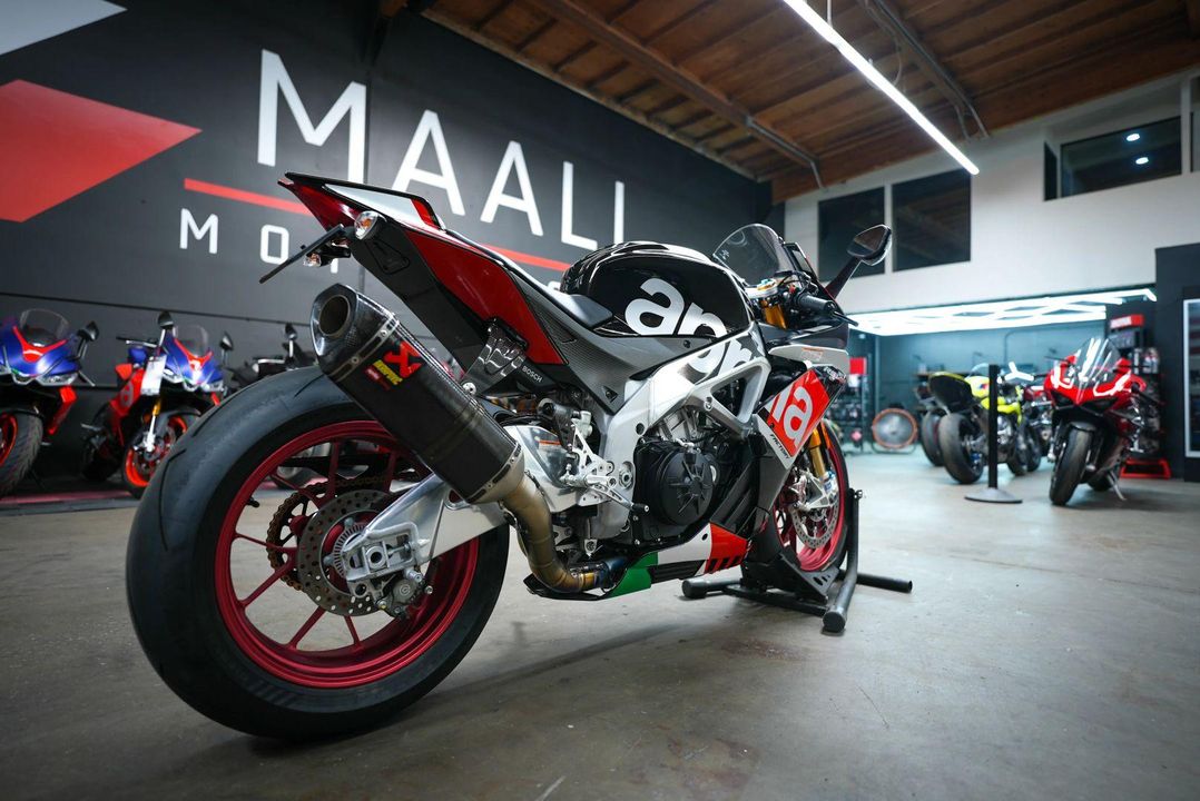 2016 Aprilia RSV4 RF