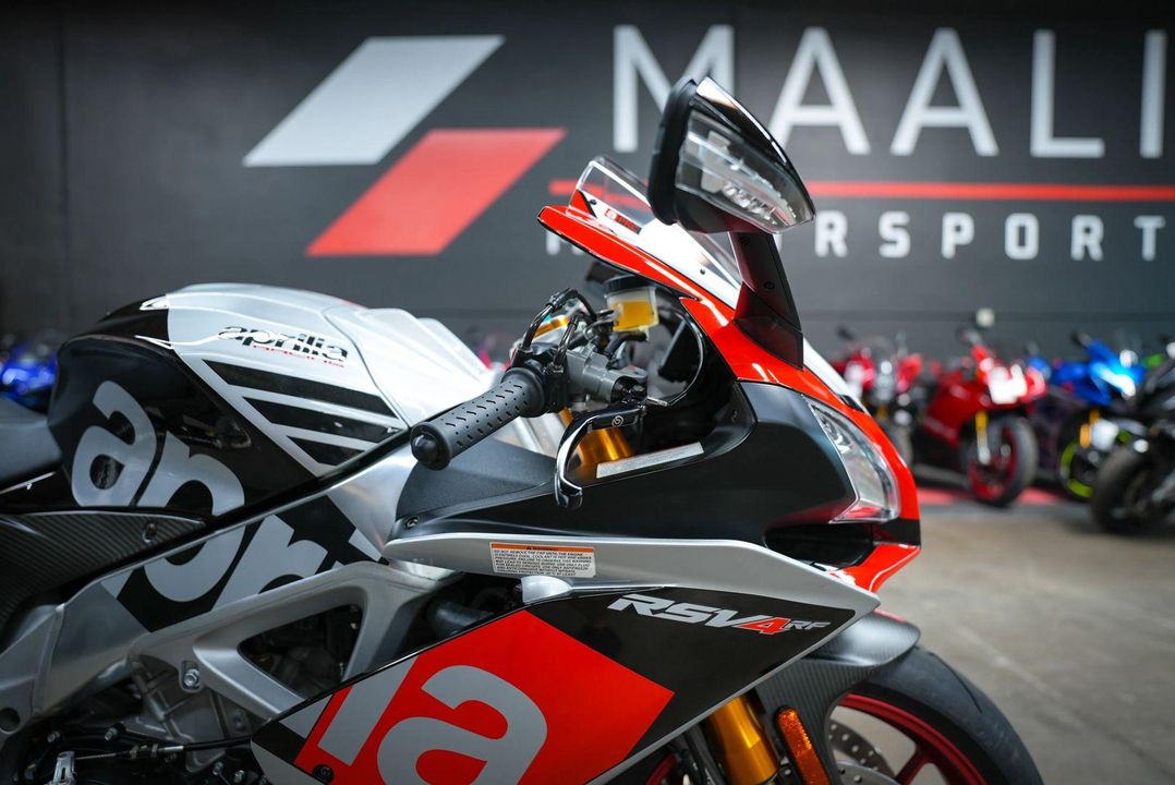 2016 Aprilia RSV4 RF