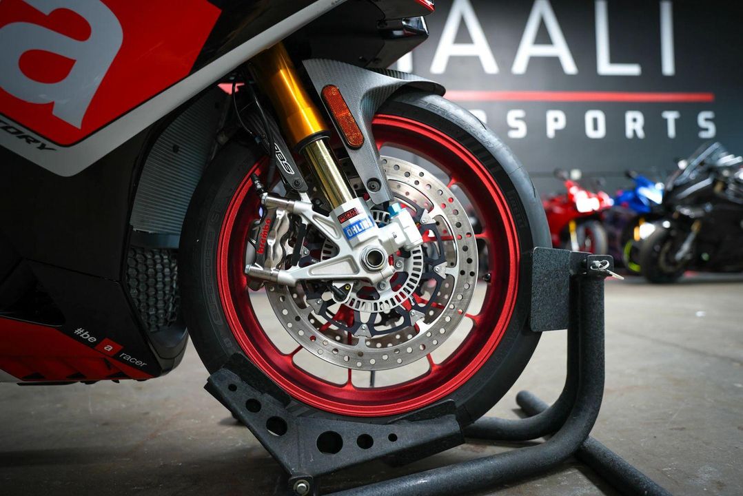 2016 Aprilia RSV4 RF
