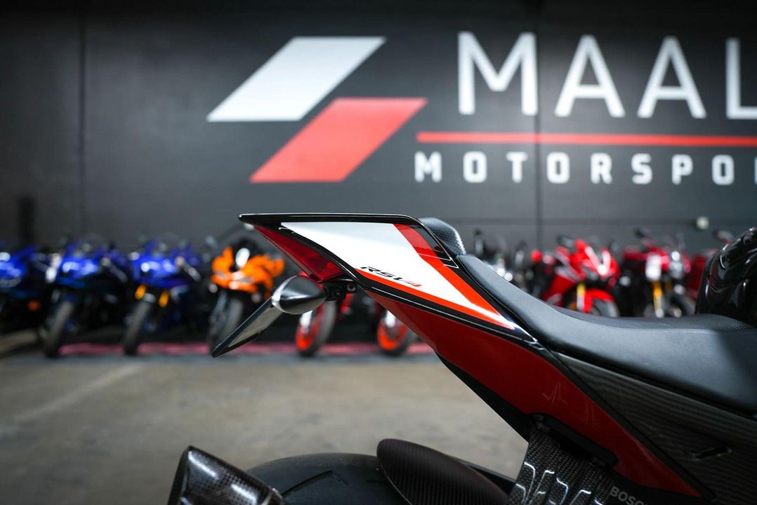 2016 Aprilia RSV4 RF