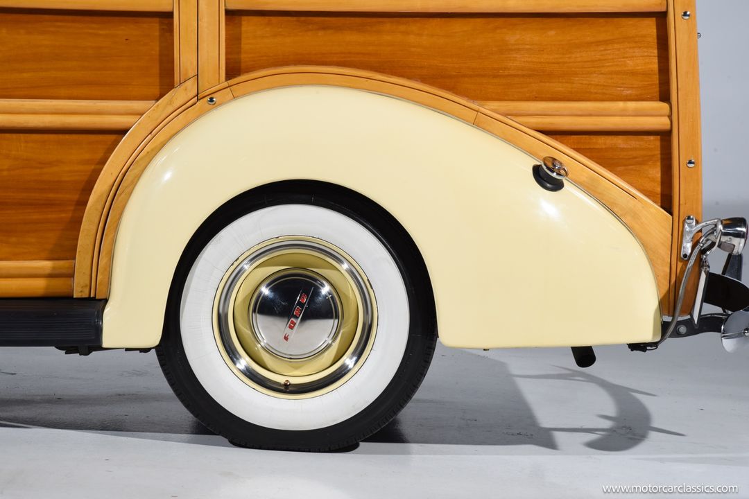 1939 Ford Woodie Wagon