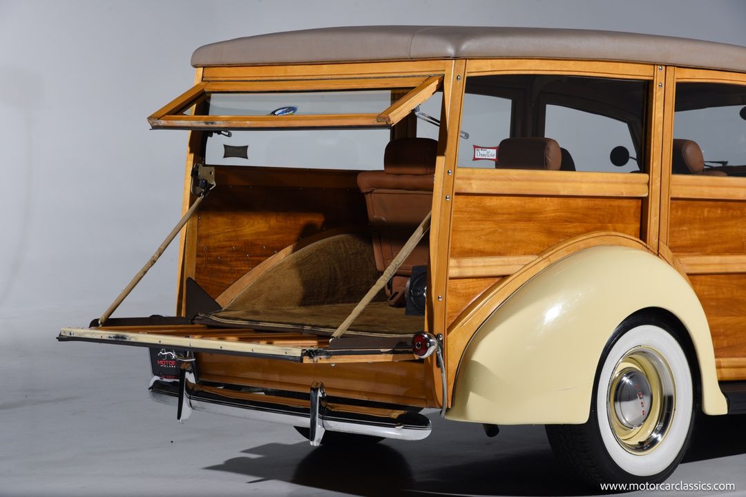 1939 Ford Woodie Wagon