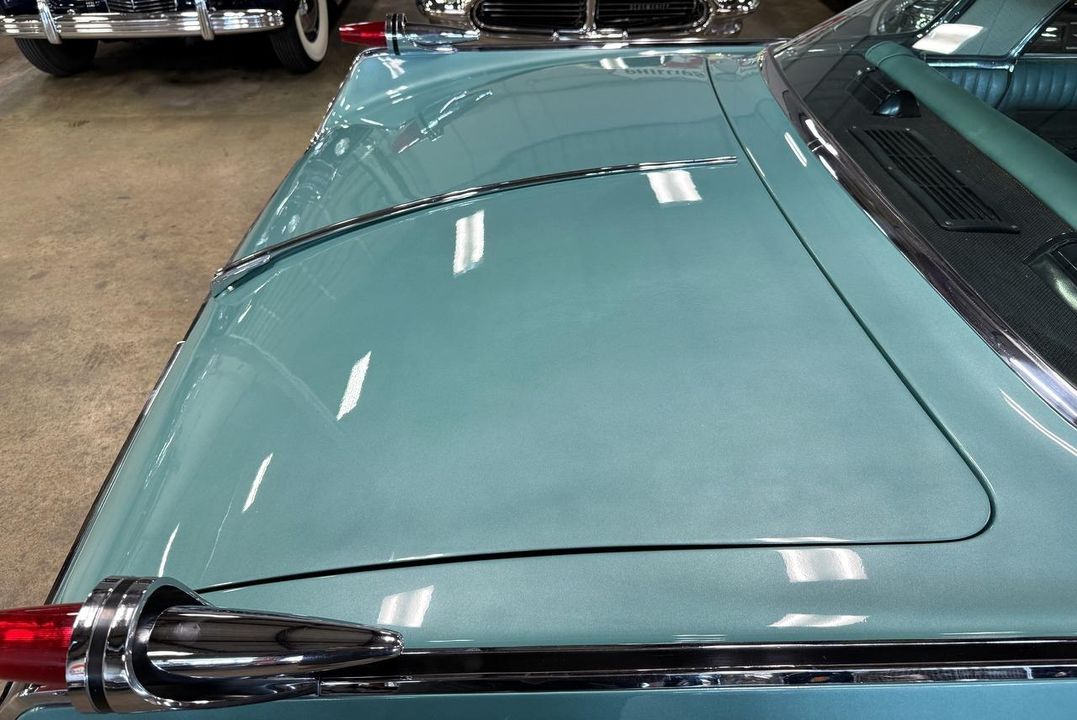 1962 Chrysler Imperial Crown