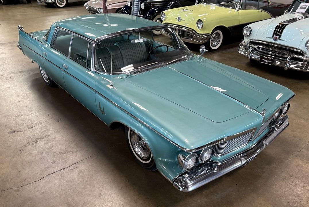 1962 Chrysler Imperial Crown