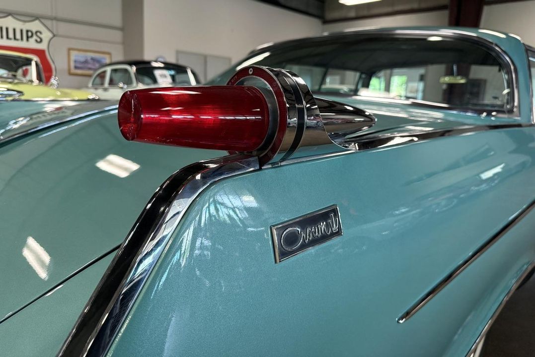 1962 Chrysler Imperial Crown