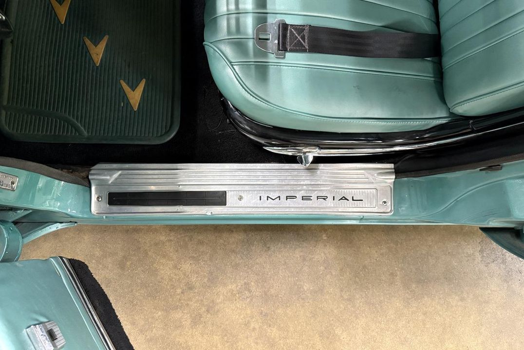 1962 Chrysler Imperial Crown