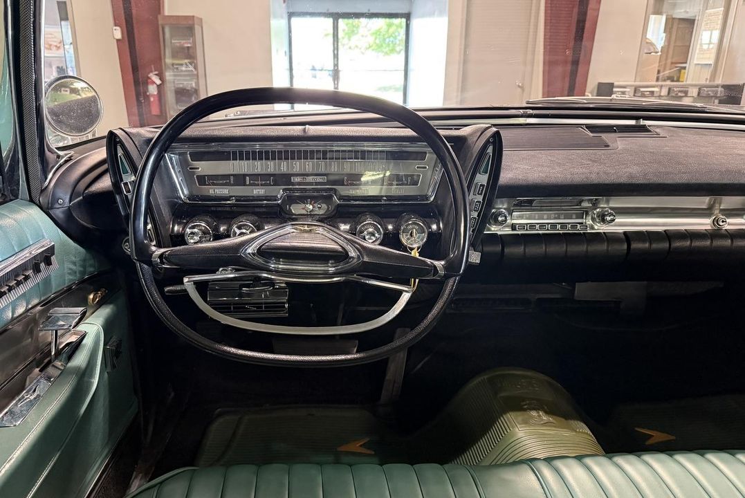 1962 Chrysler Imperial Crown