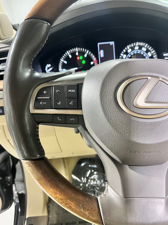 2020 Lexus LX 570 AWD W/3rd ROW