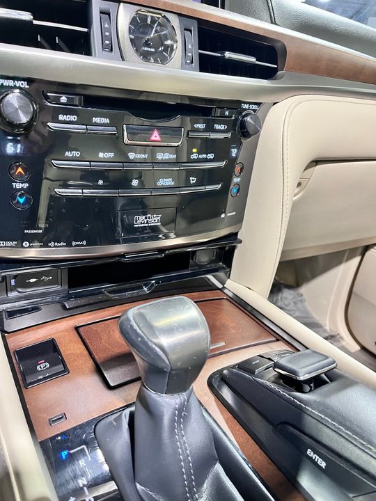 2020 Lexus LX 570 AWD W/3rd ROW