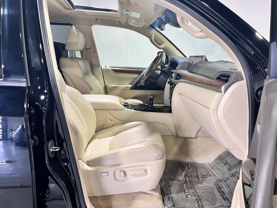 2020 Lexus LX 570 AWD W/3rd ROW