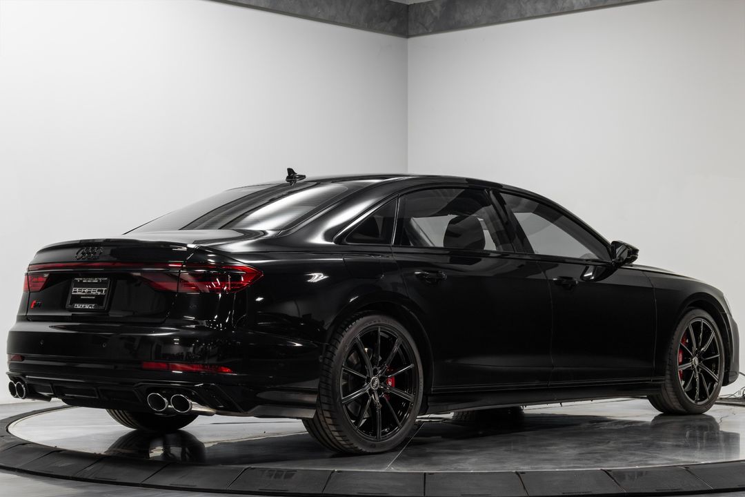 2023 Audi S8