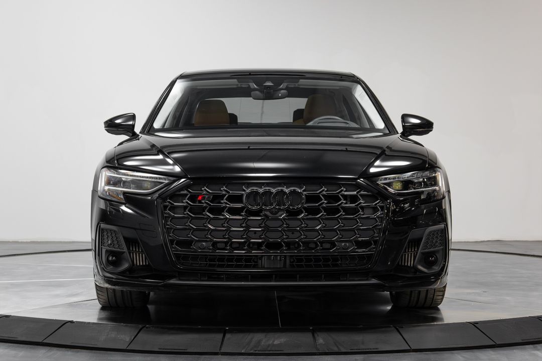 2023 Audi S8