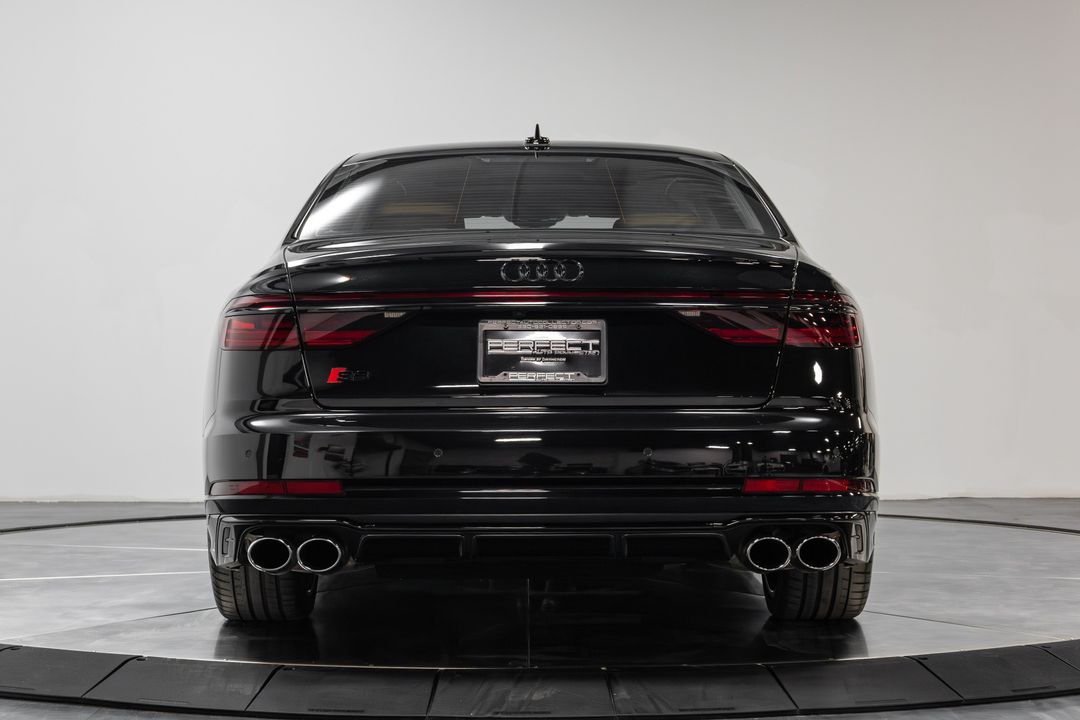 2023 Audi S8