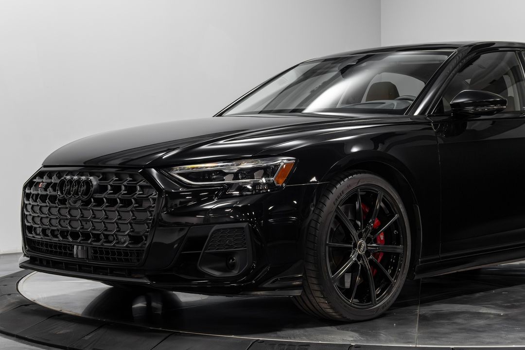 2023 Audi S8