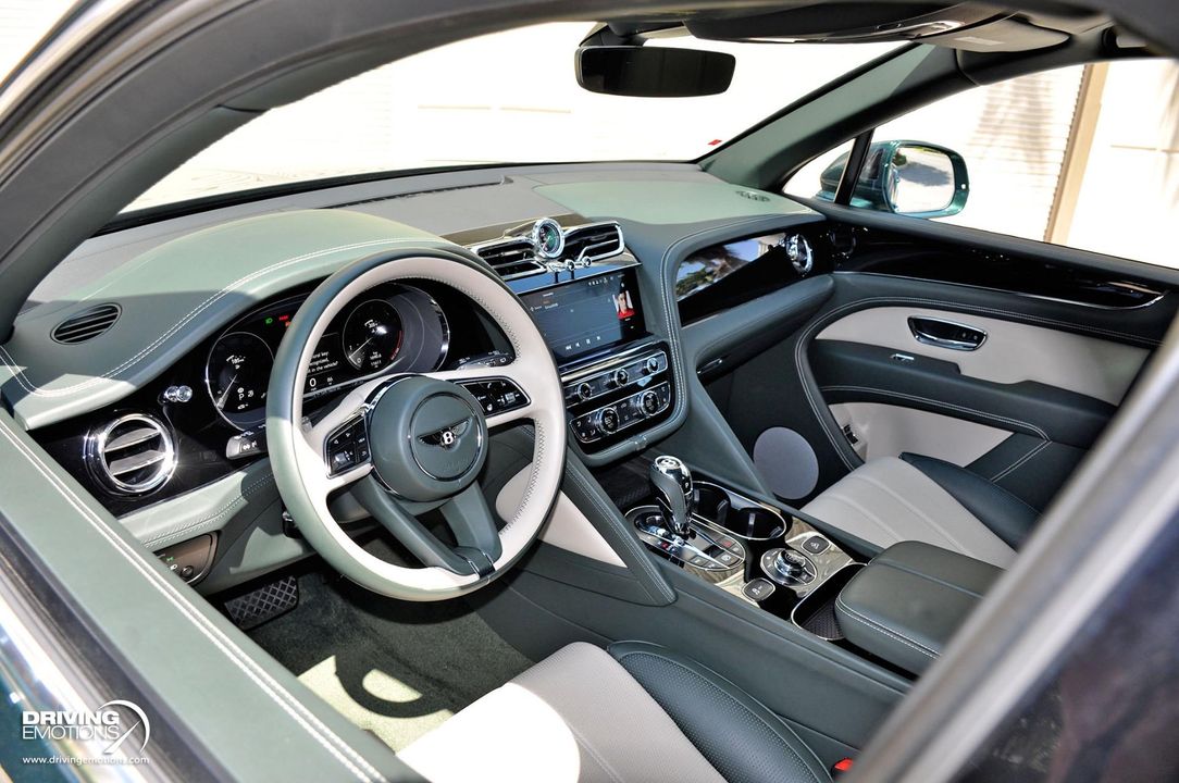 2022 Bentley Bentayga