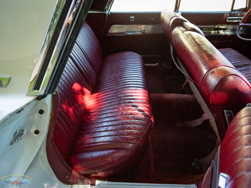1962 Chrysler Imperial LeBaron So Hampton 4 Door Hardtop