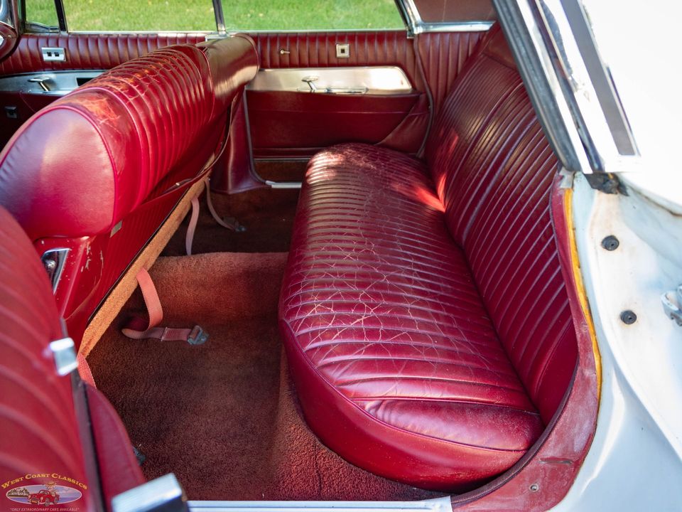 1962 Chrysler Imperial LeBaron So Hampton 4 Door Hardtop