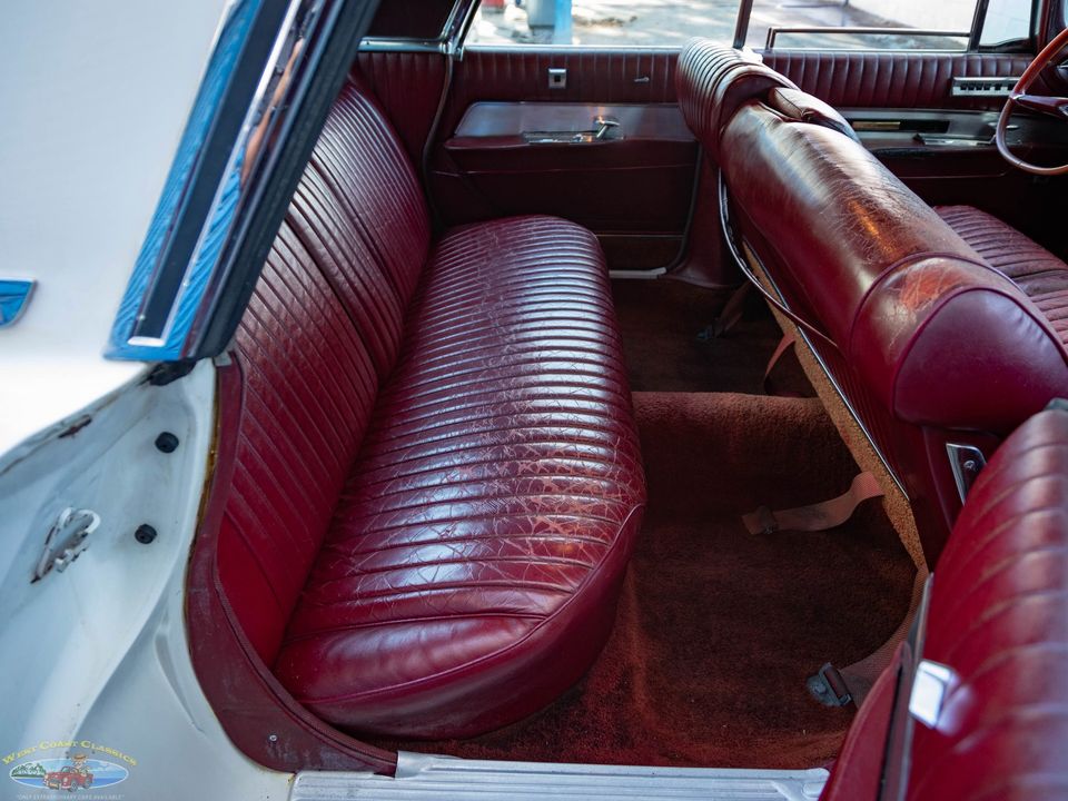 1962 Chrysler Imperial LeBaron So Hampton 4 Door Hardtop