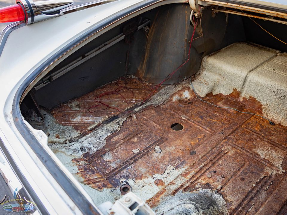 1962 Chrysler Imperial LeBaron So Hampton 4 Door Hardtop