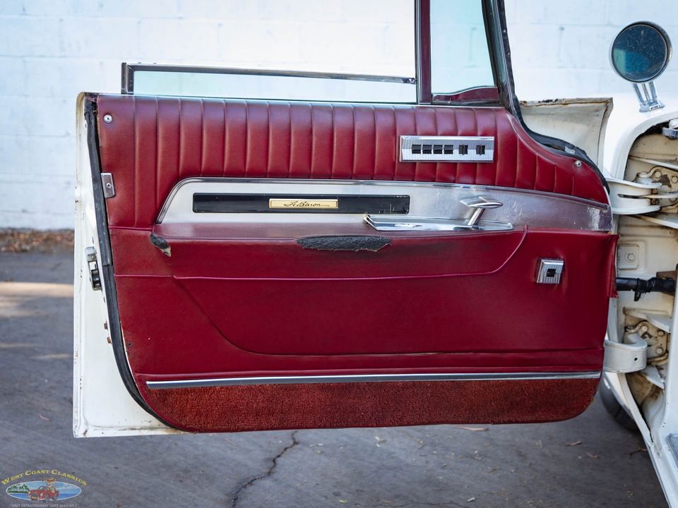 1962 Chrysler Imperial LeBaron So Hampton 4 Door Hardtop