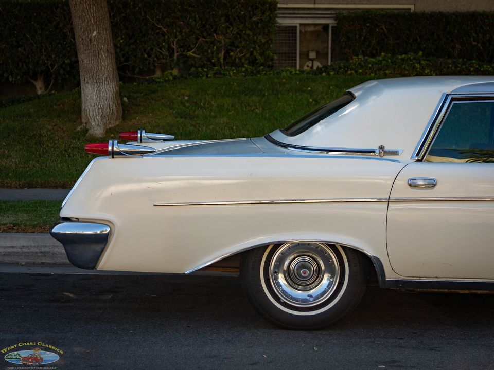 1962 Chrysler Imperial LeBaron So Hampton 4 Door Hardtop