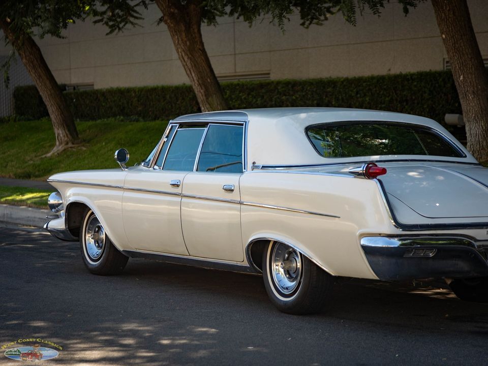 1962 Chrysler Imperial LeBaron So Hampton 4 Door Hardtop