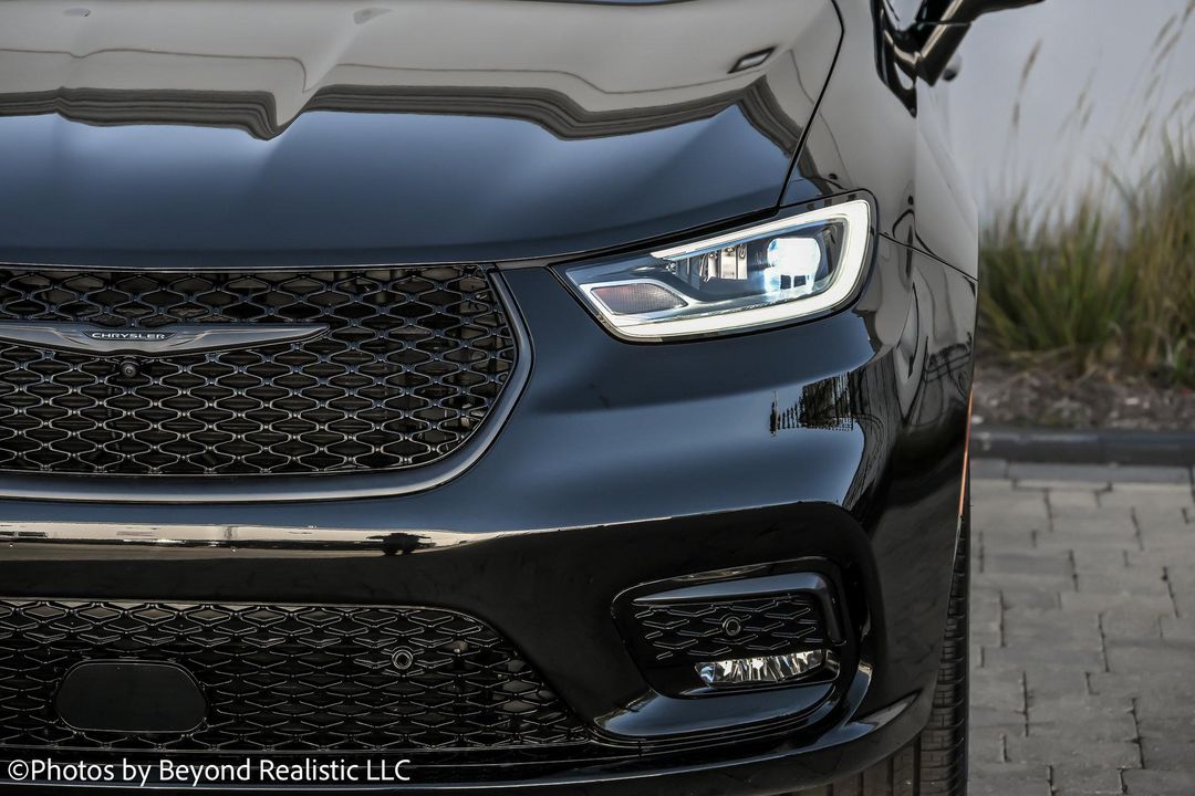 2025 Chrysler Pacifica