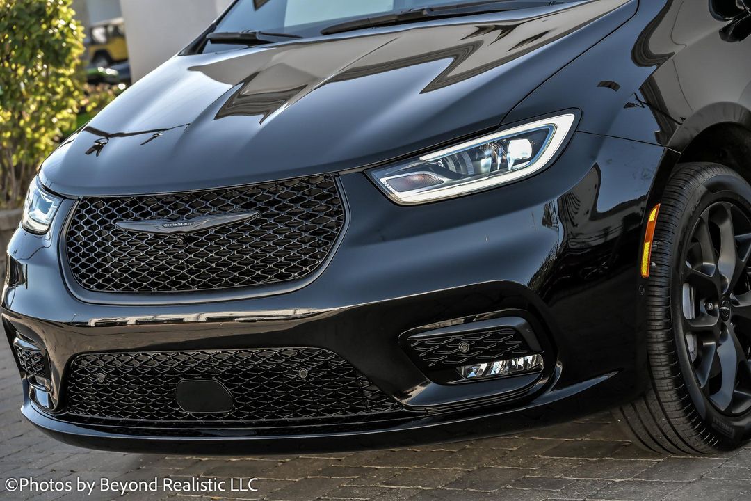 2025 Chrysler Pacifica