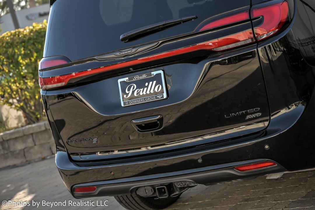 2025 Chrysler Pacifica