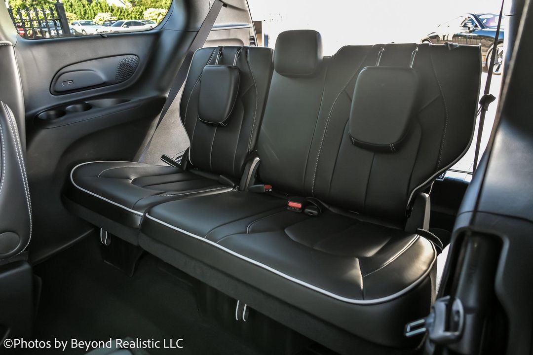 2025 Chrysler Pacifica