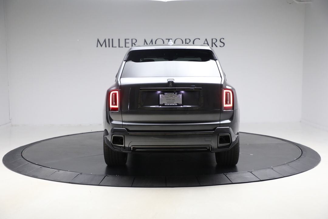 2026 Rolls-Royce Black Badge Cullinan