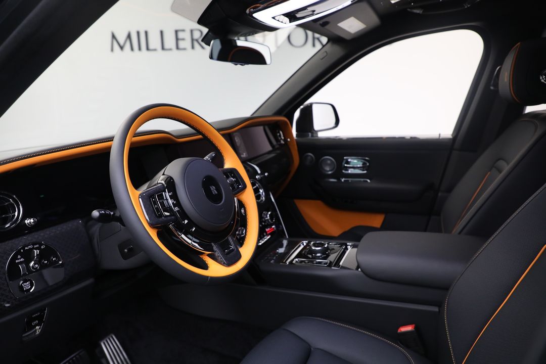 2026 Rolls-Royce Black Badge Cullinan